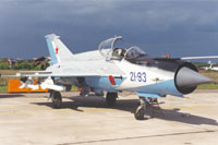 Модифицированный МиГ-21 (на снимке МиГ-21-93) и сегодня является опасным противником